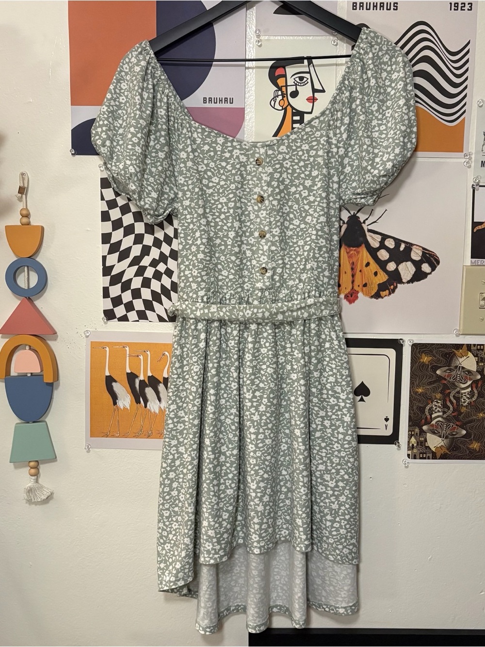 No Boundaries Sage Green Floral Midi Dress Size L 11/13